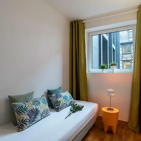 Cosy Rue Du Saumon Apartment *